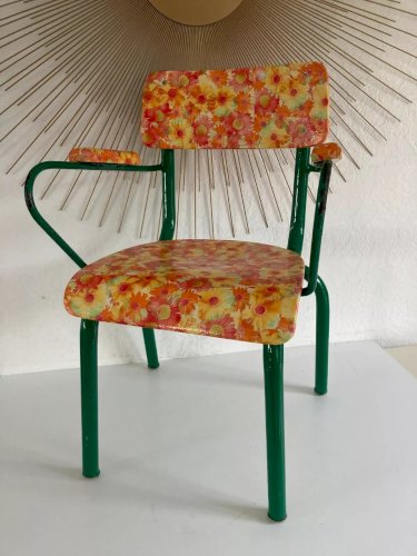 1 ⚜️ Ancienne Petite Chaise Enfant en Métal Vintage