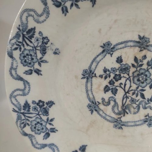 1 assiette plate en porcelaine opaque de Gien, modèle Osborne