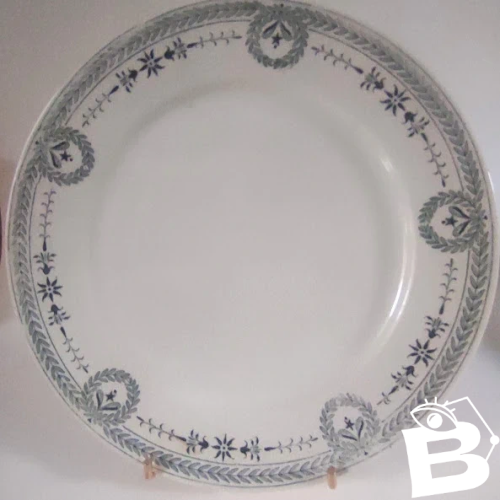 1 assiette plate, terre de fer, Digoin, modèle Soult