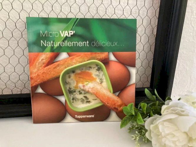 1 ⚜️ Micro Vap' Cuiseur Vapeur Micro-Onde Tupperware + 4 Ramequins Vert