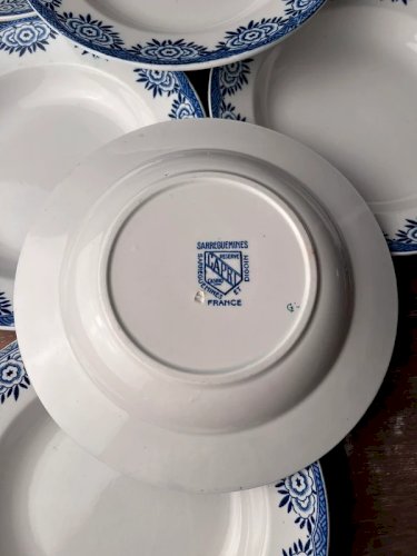 10 assiettes creuses Sarreguemines Digoin modèle Capri