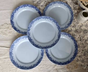 dot