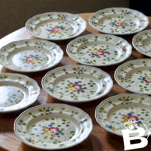 10 assiettes plates Longchamp collection Nemours peintes à la main