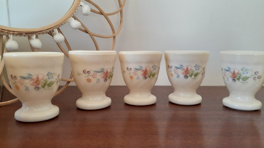 10 coquetiers porcelaine