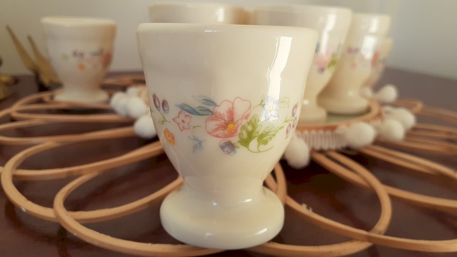 10 coquetiers porcelaine