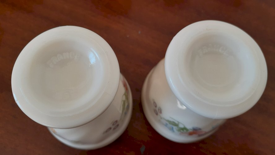 10 coquetiers porcelaine