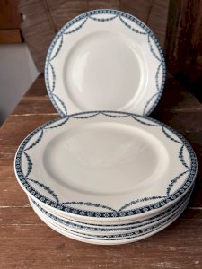 10 large flat plates Salins model Vincennes