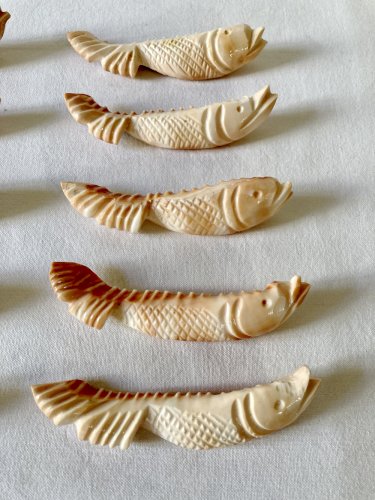 10 porte-couteaux en forme de poisson