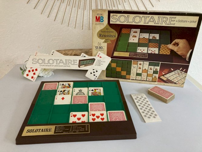 1024⚜️ Ancien Jeu de Société Solotaire MB Solitaire Complet Vintage