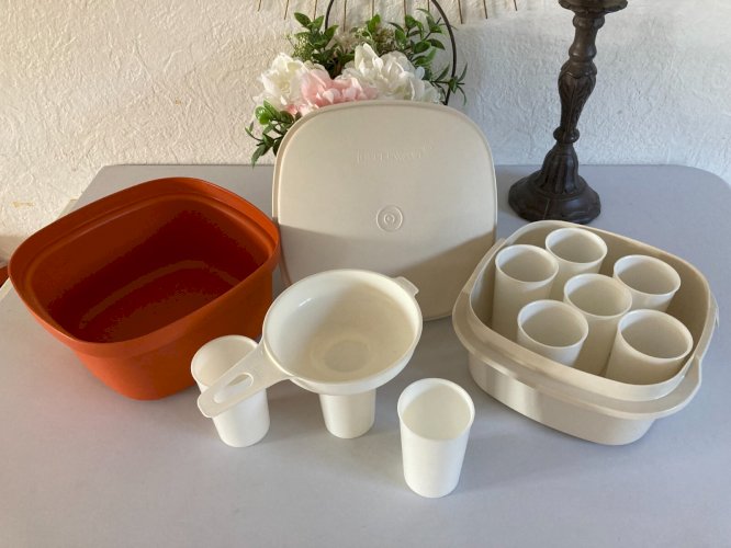 1024⚜️ Ancien Tupperware Yaourtière Orange Multiservices 9 Pots Vintage