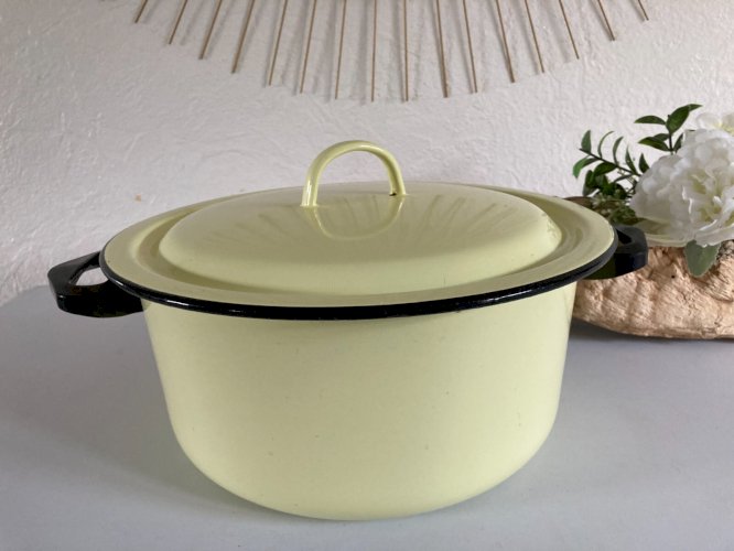 1024⚜️ Ancienne Cocotte, Faitout, Marmite en Tôle Émaillée Jaune Vintage