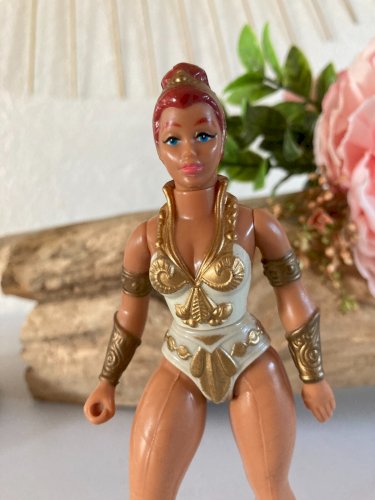 1024⚜️ Ancienne Figurine Les Maîtres De L'Univers Teela Mattel Hauteur 14 Cm