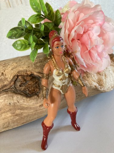 1024⚜️ Ancienne Figurine Les Maîtres De L'Univers Teela Mattel Hauteur 14 Cm