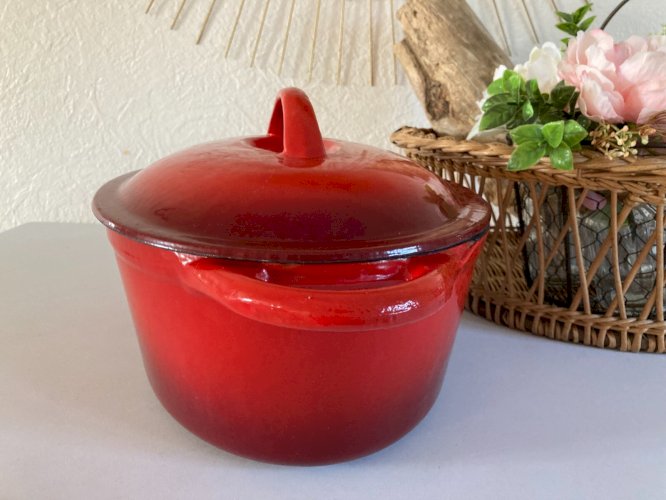 1024⚜️ Ancienne Marmite, Cocotte, Faitout en Fonte émaillée Ernesto Long 30 Cm