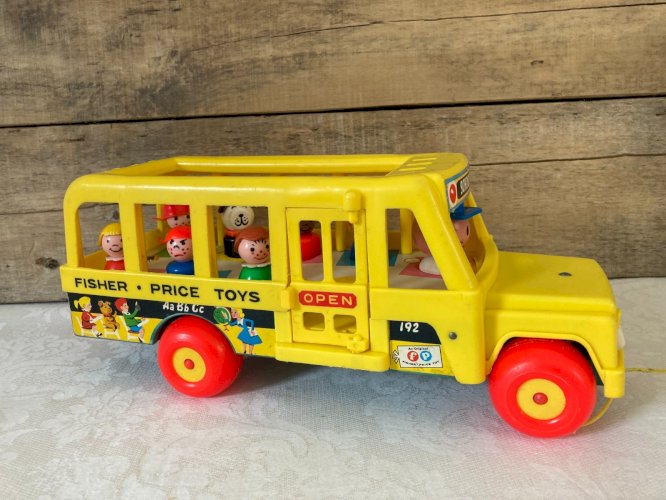 1025⚜️ Ancien Bus Jaune Fisher Price Toys Réf 192 Vintage 7 Figurines Année 1965