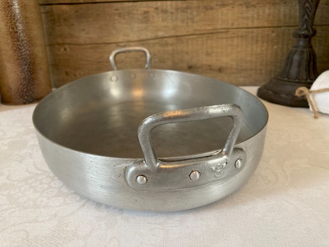 1025⚜️ Ancien Plat Ovale en Aluminium Longueur 30 Cm Vintage