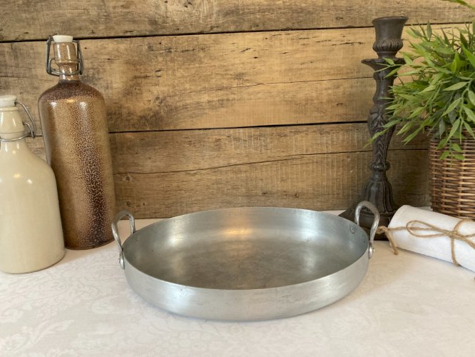 1025⚜️ Ancien Plat Ovale en Aluminium Longueur 30 Cm Vintage