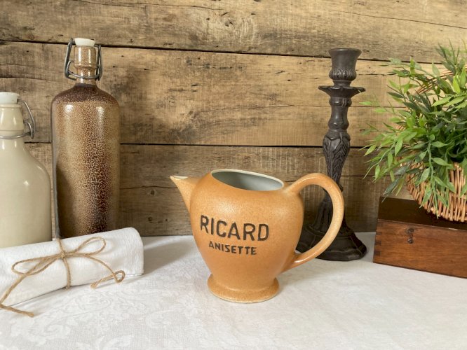 1025⚜️ Ancienne Carafe Pichet Ricard Publicitaire en Céramique Hauteur 15 Cm