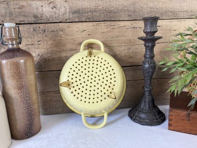 dot