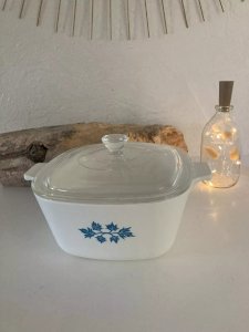 11 ⚜️ Vintage Square Pyroflam Casserole with Glass Lid