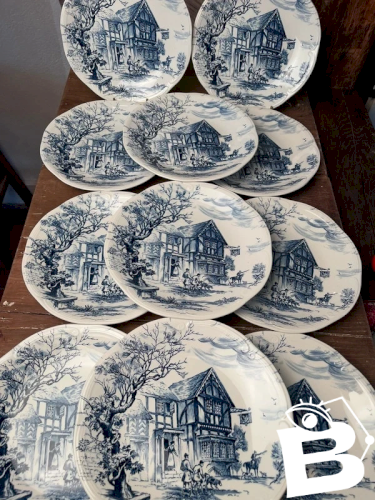 11 assiettes Gien/Wedgwood modèle Ludlow 1960