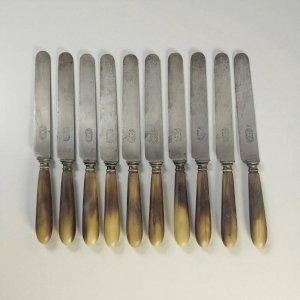 11 couteaux Corne & Acier TD Paris