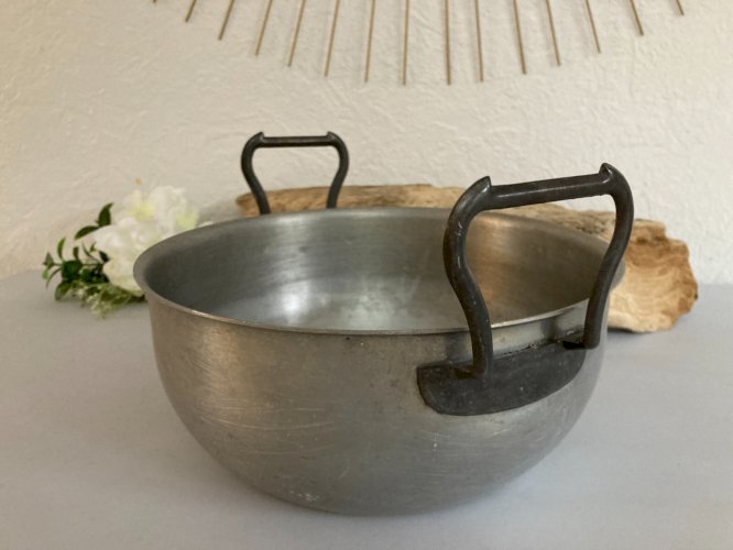 1124⚜️ Ancienne Bassine, Faitout, Cocotte Tournus en Aluminium Ø 24 Cm Vintage