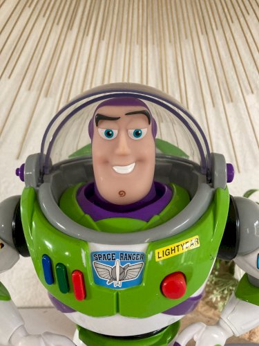 1124⚜️ Figurine Buzz L'éclair Disney Pixar Mattel Parle en Anglais Hauteur 30 Cm