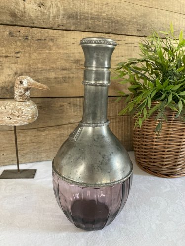 1125⚜️ Décoration Ancienne Carafe à Whisky en Verre et Étain Hauteur 27 Cm