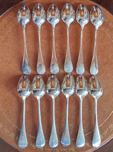 12 Anciennes Cuillère moyenne À Dessert  Ancien Couverts Ercuis Metal Argenté