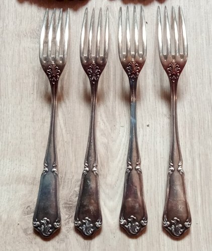12 Anciennes fourchettes 5 cuillères couverts Orfèvrerie Saglier Métal Argenté