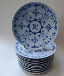 12 assiettes à dessert en porcelaine de Bavière, Bareuther, modèle Indischblau