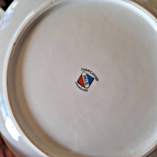 12 assiettes à dessert en porcelaine M8S France, décor floral