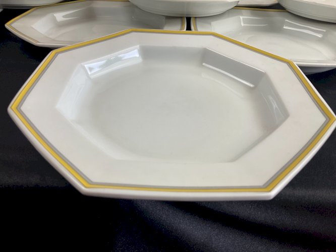 12 assiettes creuses porcelaine de limoges COQUET modèle lotus filets cloisonnés