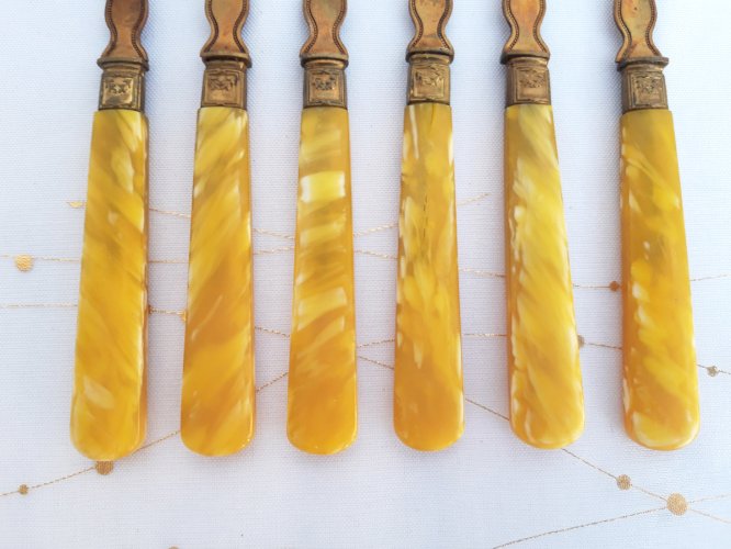 12 fourchettes à crustacés anciennes 1910