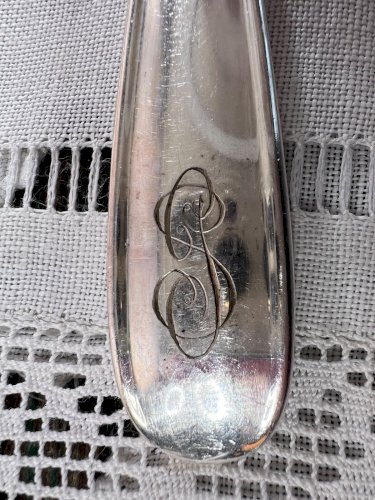 12 fourchettes à poisson Christofle métal argenté monogrammées 17,7 cm