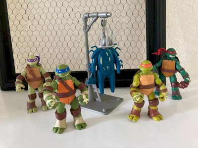 12⚜️ Lot 4 Figurines Tortue Ninja Raphael Leonardo Donatello, Michelangelo 2012