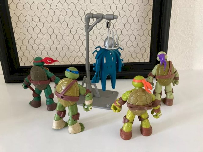 12⚜️ Lot 4 Figurines Tortue Ninja Raphael Leonardo Donatello, Michelangelo 2012