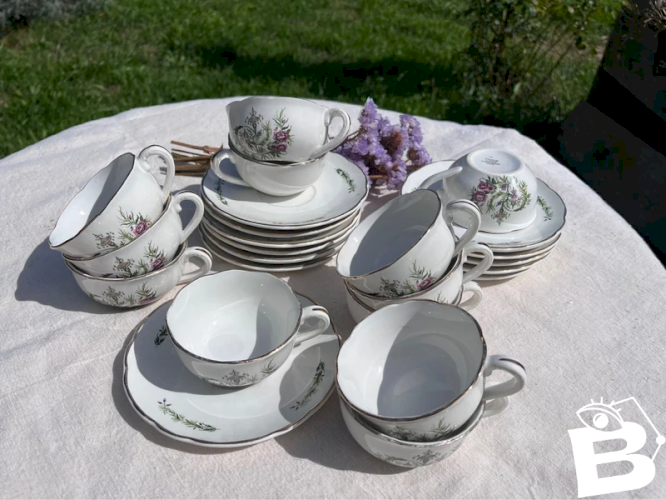 12 tasses à café Digoin Sarreguemines modèle Royan