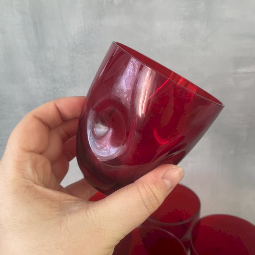 12 verres à eau gobelet rouge pincé , Imperial Pinch Ruby Red Russel Wright ?