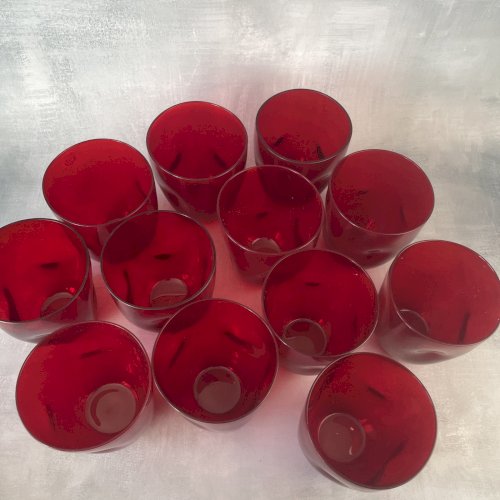 12 verres à eau gobelet rouge pincé , Imperial Pinch Ruby Red Russel Wright ?