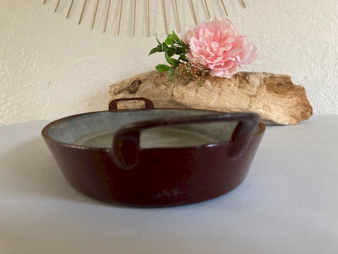 1224⚜️ Ancien Plat Ovale en Fonte Émaillée Longueur 33 Cm Bordeaux Vintage