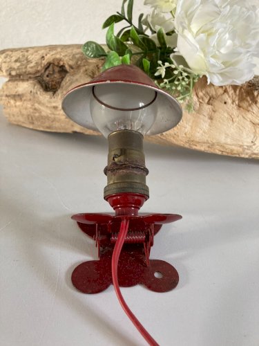 1224⚜️ Ancienne Petite Lampe à Pince Champignon Baladeuse Veilleuse Métal Rouge