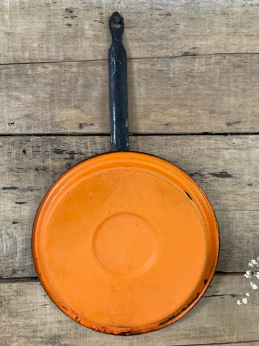 126⚜️ Ancien Couvercle en Tôle Émaillée Orange Vintage Diamètre 20 Cm