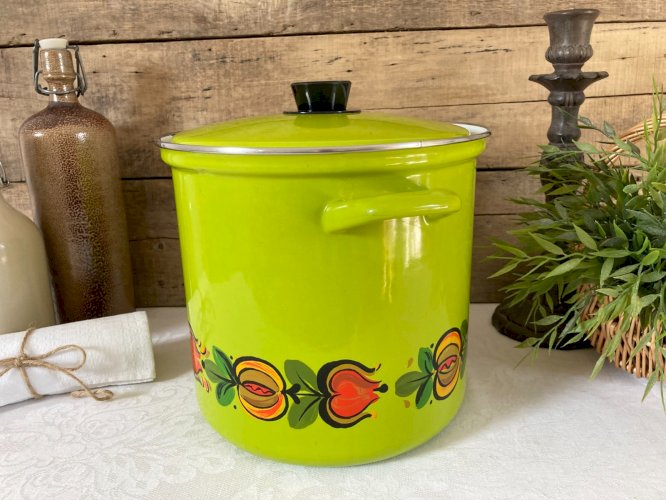 126⚜️ Ancienne Cocotte Faitout Marmite en Fonte Émaillée Diamètre 24 Cm Vintage