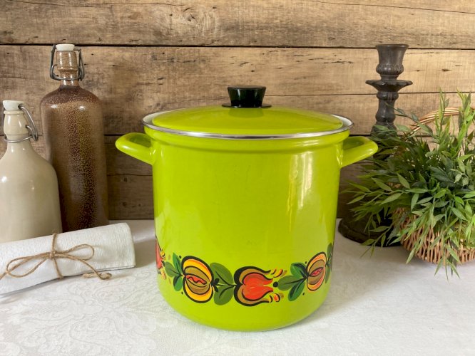 126⚜️ Ancienne Cocotte Faitout Marmite en Fonte Émaillée Diamètre 24 Cm Vintage