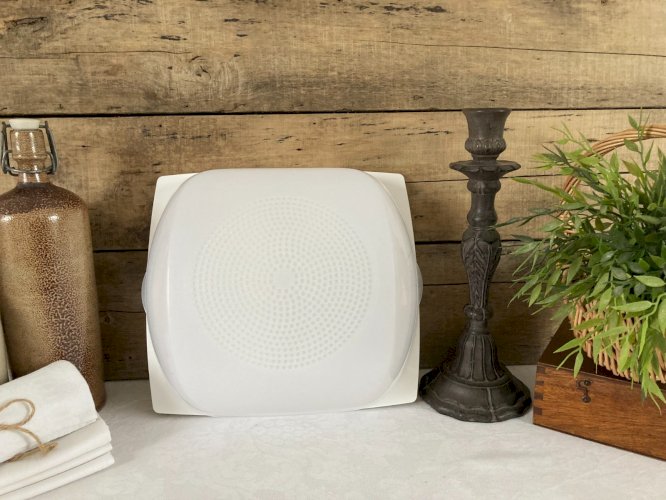 126⚜️ Grande Cloche, Cave à Fromages Tupperware en Plastique Couleur Blanc