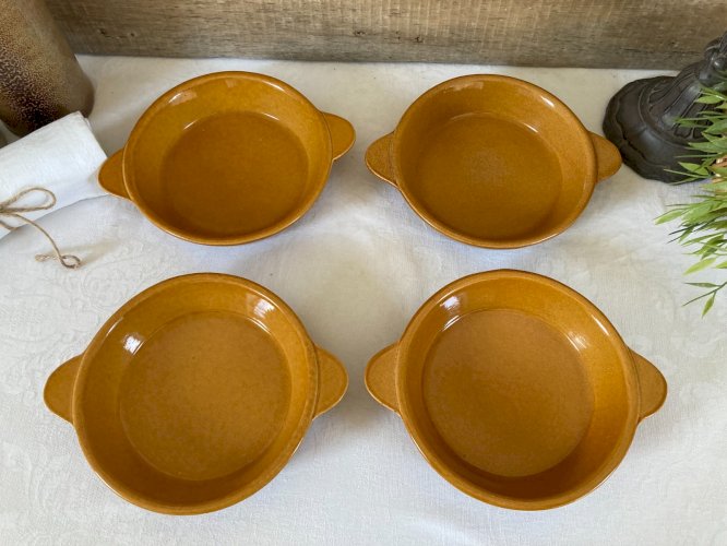 126⚜️ Quatre Anciens Plats à Gratin Rond Emile Henry France Grés Diamètre 17 Cm