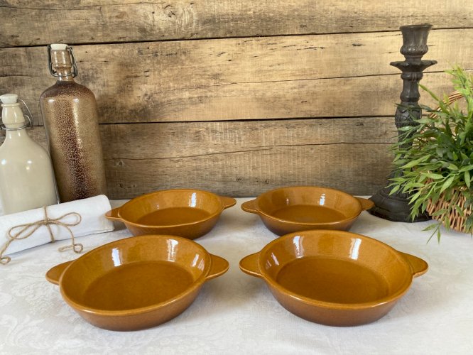 126⚜️ Quatre Anciens Plats à Gratin Rond Emile Henry France Grés Diamètre 17 Cm