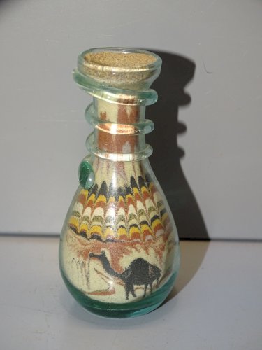 -14 PETITS OBJETS SOUVENIRS DE VOYAGE TERRE CUITE VERRE FIBRE DE BANANES etc.  D